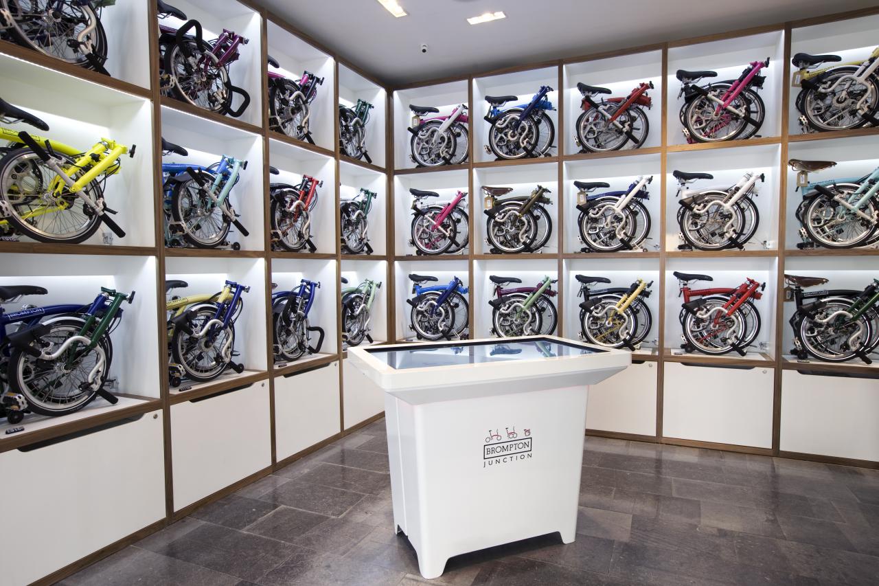 Brompton shop store